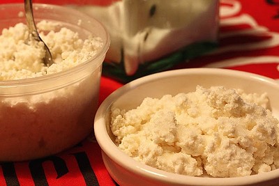 Requeson cheese in a pot